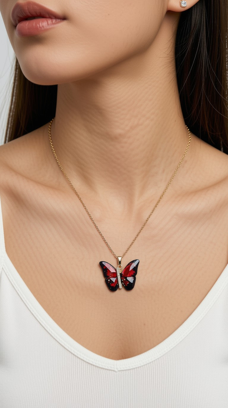 Mystelle Pendant
