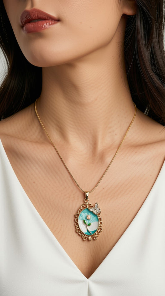 Liora Oval Pendant